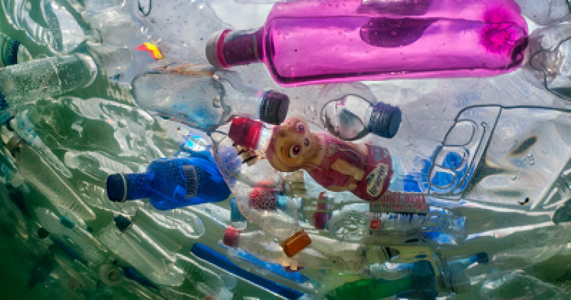 Natl Geo plastic pollution in water